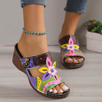 Ethnic Cool Girl Colored Slope and Totem Slippers