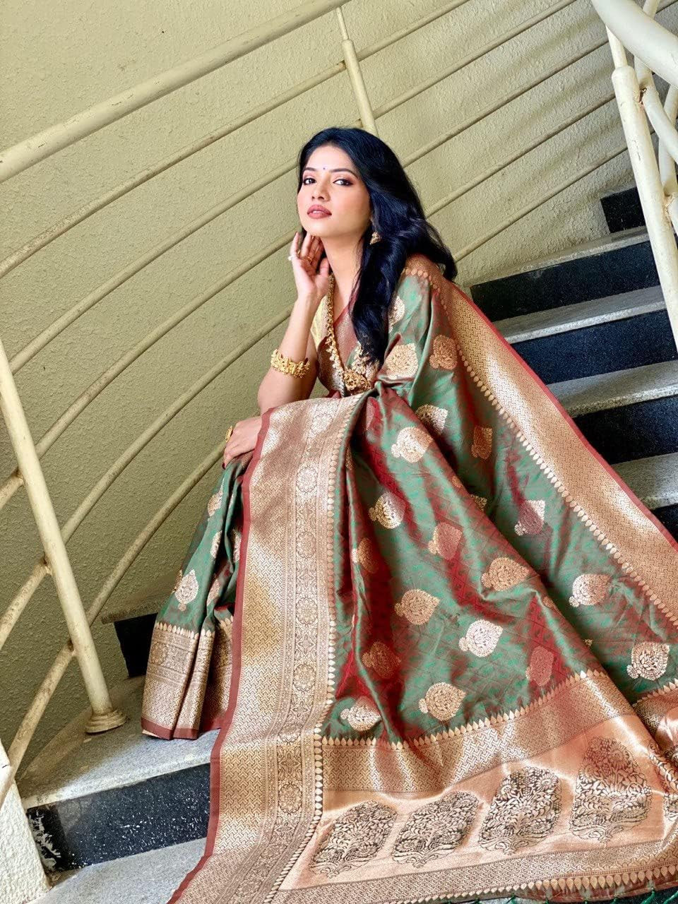 Indian Sarees for Women, Banarasi Art Silk Sari with Unstitched Blouse Piece, Wedding and Festive Wear
